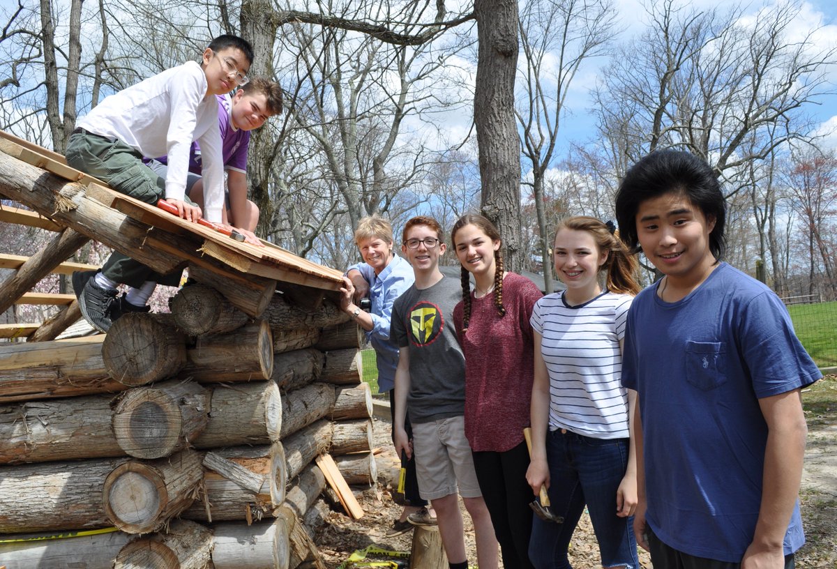 Buckingham Friends School tweet media