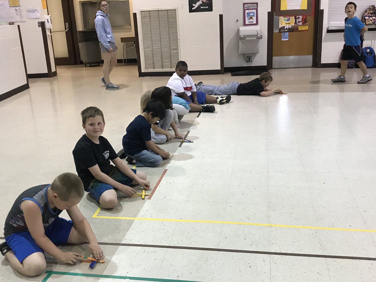 mrsbenne's tweet photo. @BirchcrestTiger @BPSFNE #KidsTimeSTEAM Ss created catapults today!  #bpsne #bpssteam https://t.co/uZAxGAwT8d