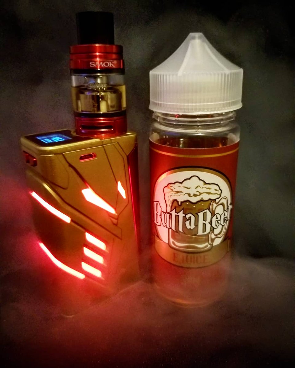Today I was vaping on my @smok_tech T-Priv kit the hero with some  @buttabeerejuice #vapegirl #vapechick #vape #buttabeer #smok #hero #tpriv  #smoketricks #vapetricks #red #brown #vaper #blondehair #blueeyes #smoke  #cloud #cloudz #cloudchaser #