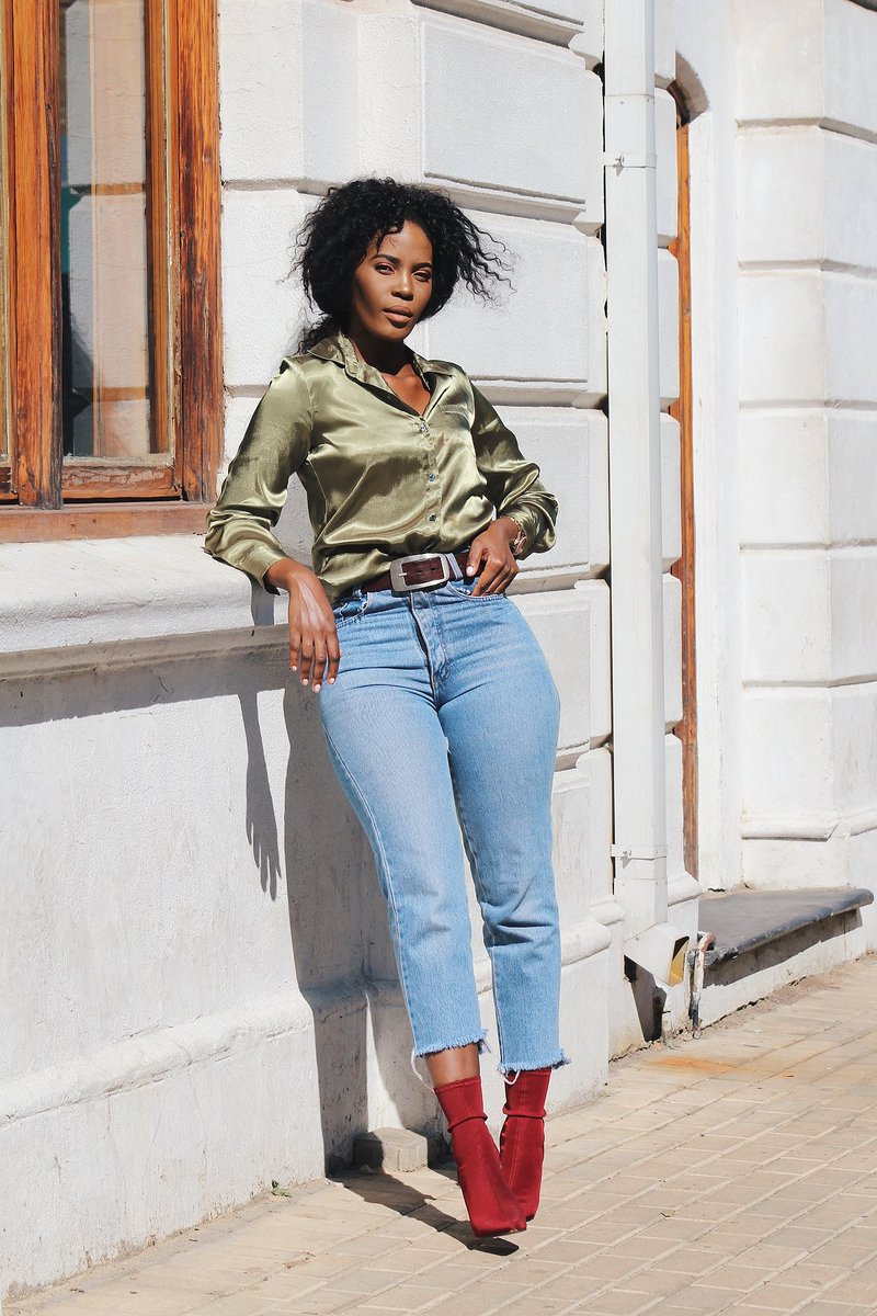 StonesMilan's tweet photo. Never rush your come up...work hard and be patient @_TsholoMokone. It was a Pleasure working with you boo and keep doing the most. https://t.co/jnCspymQBf