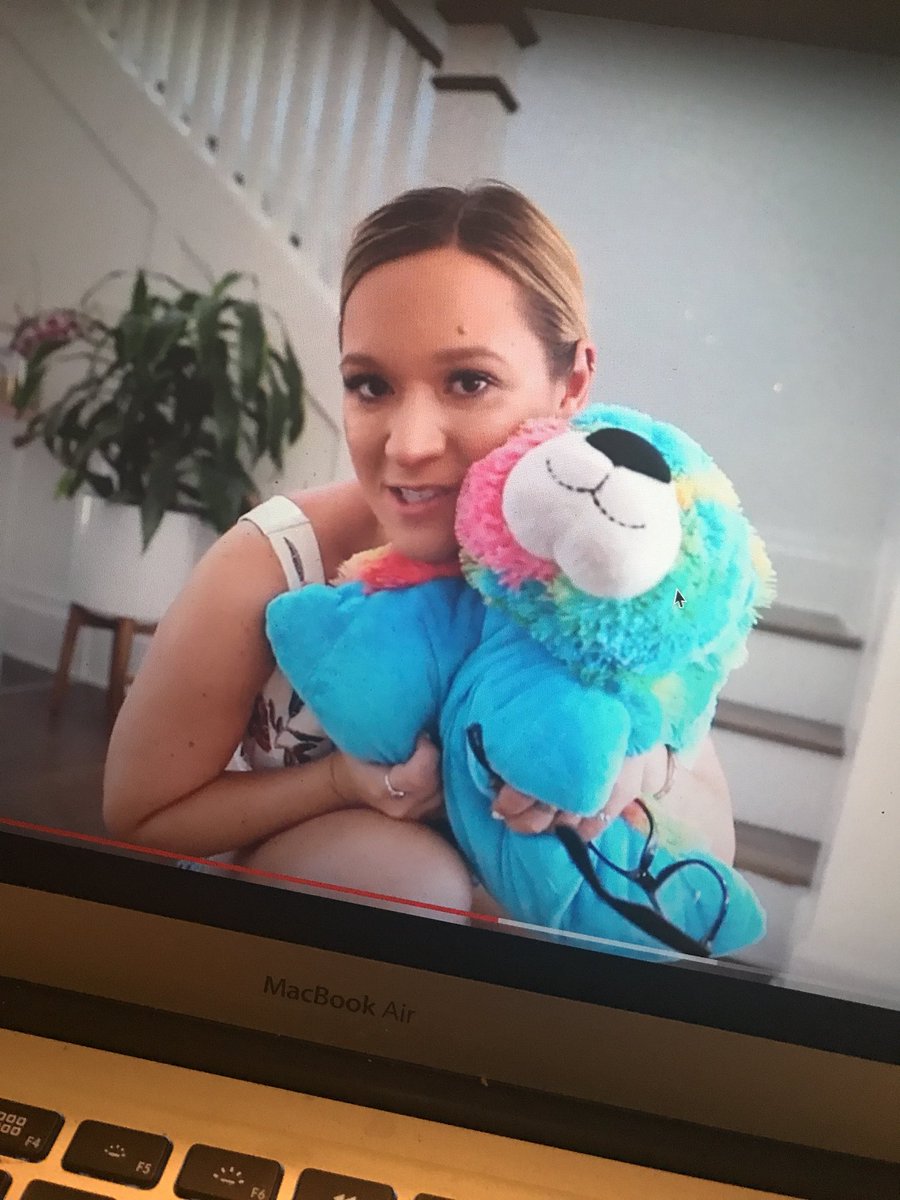 sydneylollll's tweet photo. Ahh #WALISHA 💖💖💞 https://t.co/5zadxsQXKz