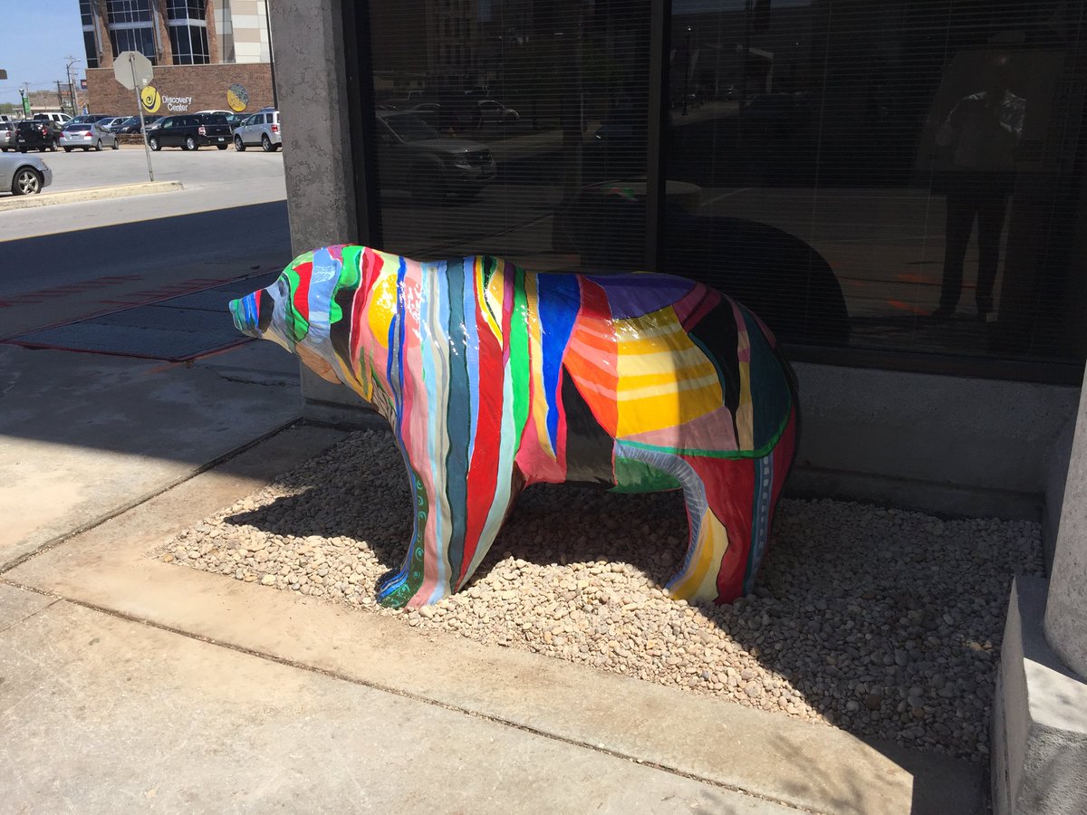 This outdoor BEAR just got installed outside the Meyer Alumni Center today.  <a href="/maroonation/">Missouri State Alumni Association</a> <a href="/FoundationMSU/">Missouri State Fdn</a>
