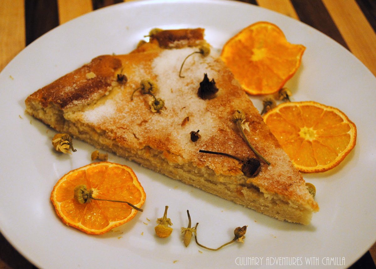 Culinary_Cam's tweet photo. A9 #BrunchWeek I'm not a big dessert person, but my trio are self-proclaimed Sugar Pigs! This Galette Perougienne avec Camomille for last year's Brunch Week is still a favorite. Recipe here - >  https://t.co/2rplnHnsYn https://t.co/SlfiZ8zA8Q