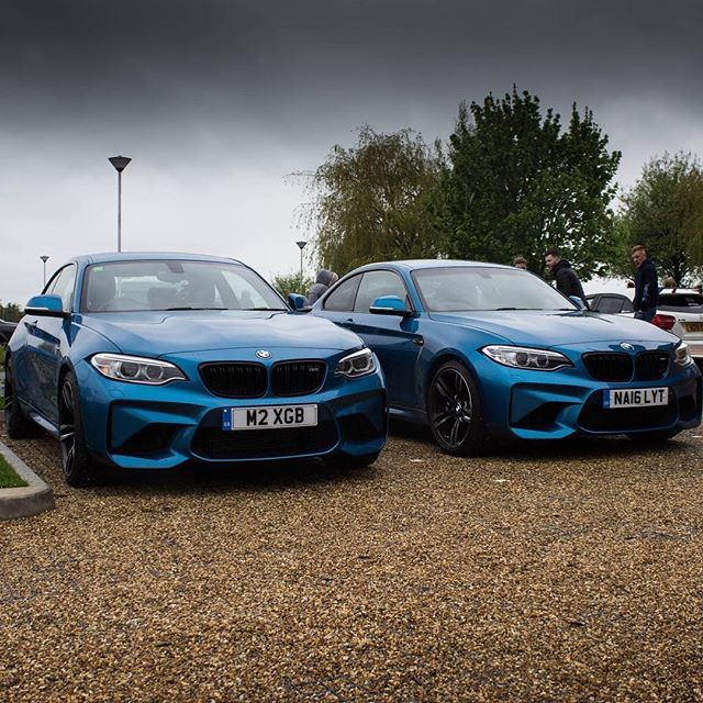 torqueandtalk's tweet photo. Matchy matchy #bmw #bmwm2 #torqueandtalk #carswithoutlimits #amazingcars247 📷 @gc_automotive https://t.co/YuzxfjDrhL https://t.co/6PX6gWg4i6