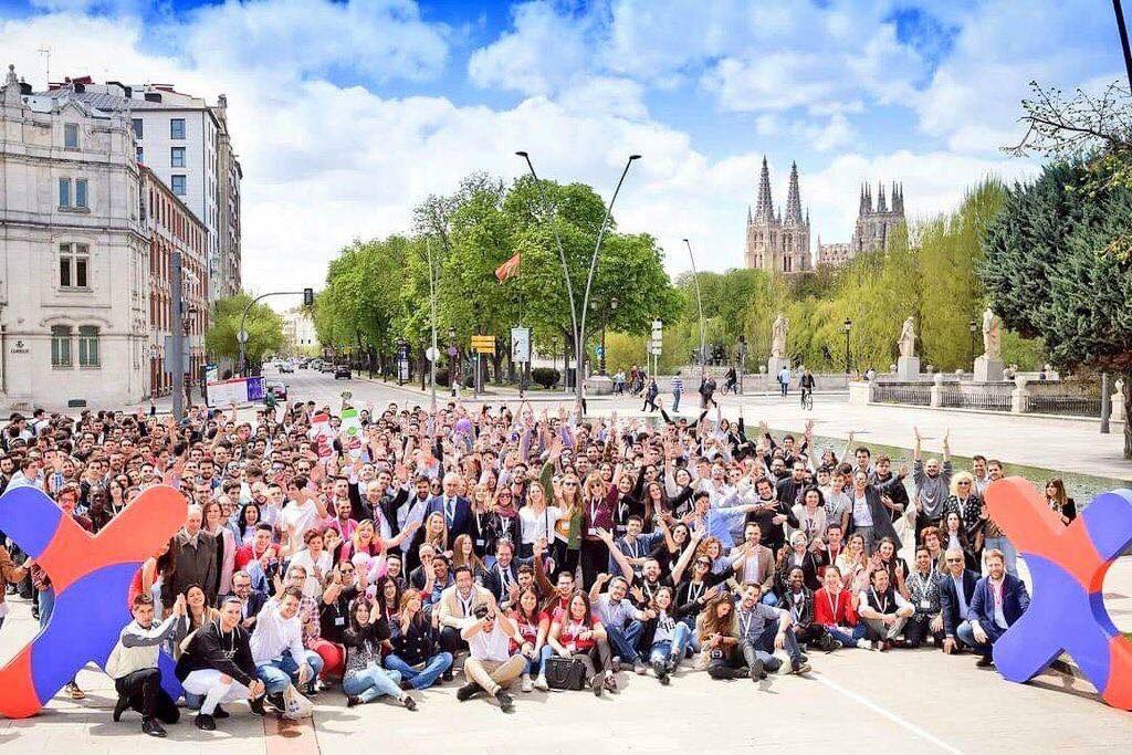 EMPEZAMOS A LO GRANDE 😄
El #explorerday ha sido una experiencia fantástica, que no sólo nos ha aportado ideas y conocimientos, sino que también hemos vivido momentos magníficos con gente espectacular. Hemos pasado unos días... 👌🏾 gracias <a href="/ExplorerByX/">Santander X Explorer</a> <a href="/emprendecise/">CISE</a>