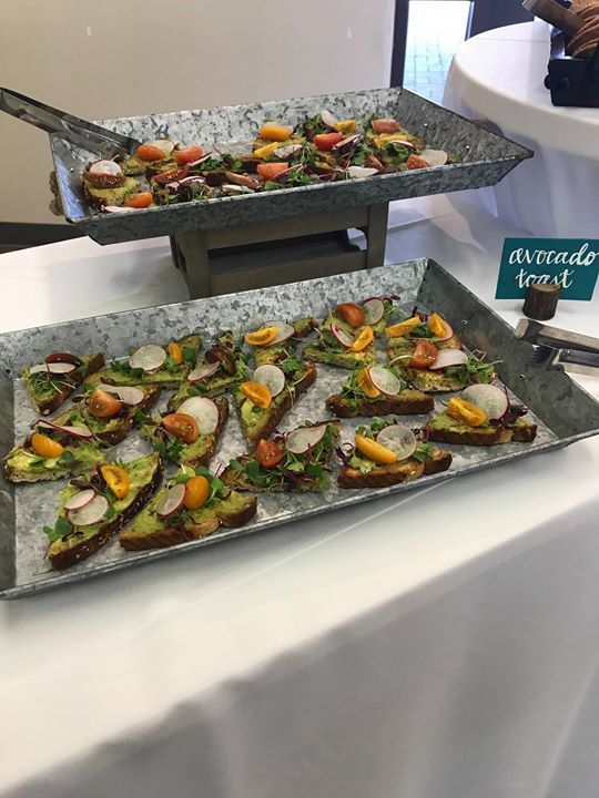 trionewamerican's tweet photo. Avocado toasts featuring colorful tomatoes, radish, and pea shoots. https://t.co/4uN8G8Ya8R https://t.co/UXh4EPDca5
