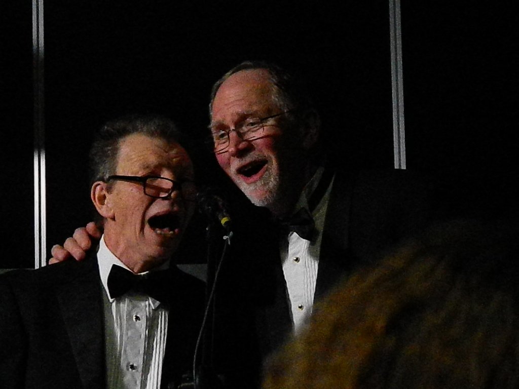 ImMici's tweet photo. #StarTrekRatPack @StarTrek_DST #MaxGrodenchik @jeffreycombs #EthanPhillips @cpmbiggs #VaughnArmstrong What a great show! https://t.co/aLZYScdbLm