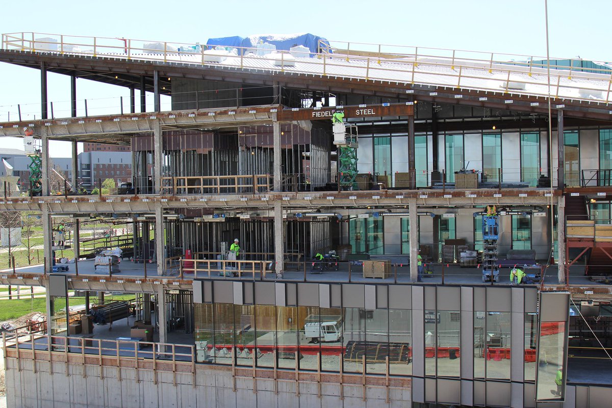 LindnerCollege's tweet photo. Break out the glass cleaner β we have windows! Check out today's progress made to the exterior of our new building and learn more about how you can get involved: https://t.co/egBRnGALxl #BuildingLindner @HLArchitects @KZFDesign @Turner_Ohio @uofcincy https://t.co/RDbICaujup