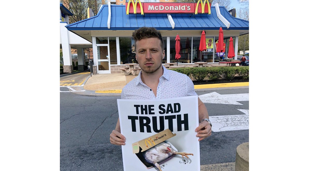JohnOberg's tweet photo. Yesterday, @TheHumaneLeague held a 75-people-strong protest at a @McDonalds near Washington, D.C. I was honored to take part and tell @McDonaldsCorp that it’s time for them to stop torturing chickens. ✊

Pls RT &amp; reply if you’re with me from afar! #ImNotLovinIt https://t.co/hmdLy5KnlR