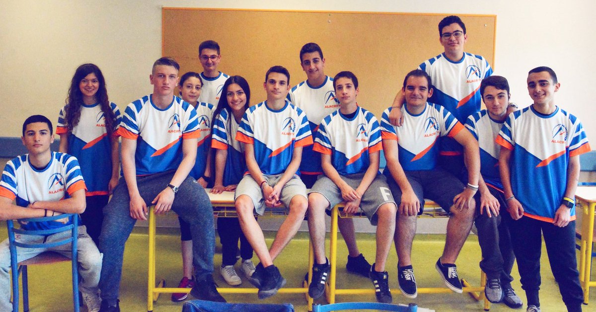 alacrityteam_'s tweet photo. 🇬🇧| With our talent we win the races, but with our cooperation and dedication we are winning the championship.🏁
#MeetTheTeam #alacrity #f1inschools #alacrityteam #fasterthanpossible #RoadToFinals #F1SNF https://t.co/7M7tBvurGh