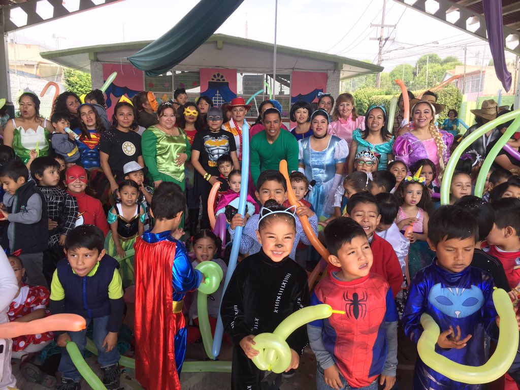 jairm66's tweet photo. Fue un gusto enorme visitar el Jardin de niños "Rosario Castellanos" y la Primaria "Emiliano Zapata", es nuestra niñez con quienes debemos ser doblemente solidarios, al encontrarse en la etapa de cimentación de su vida y en la construcción de sus sueños y metas 💚 #SoyVerde https://t.co/Uiyq9oRt0v