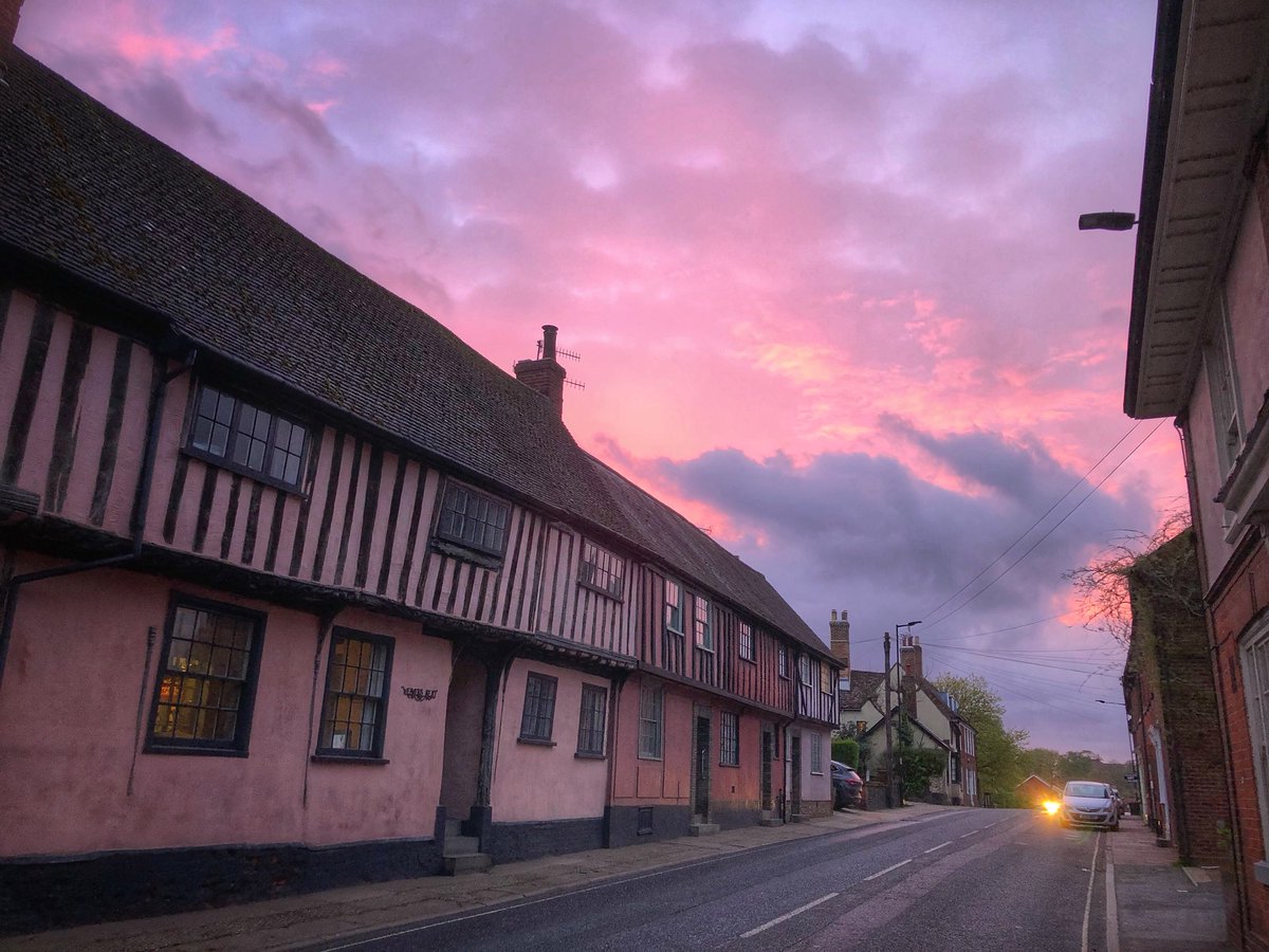 Wildinsuffolk's tweet photo. Sunset in #suffolk. https://t.co/P4V1A2Sx4O