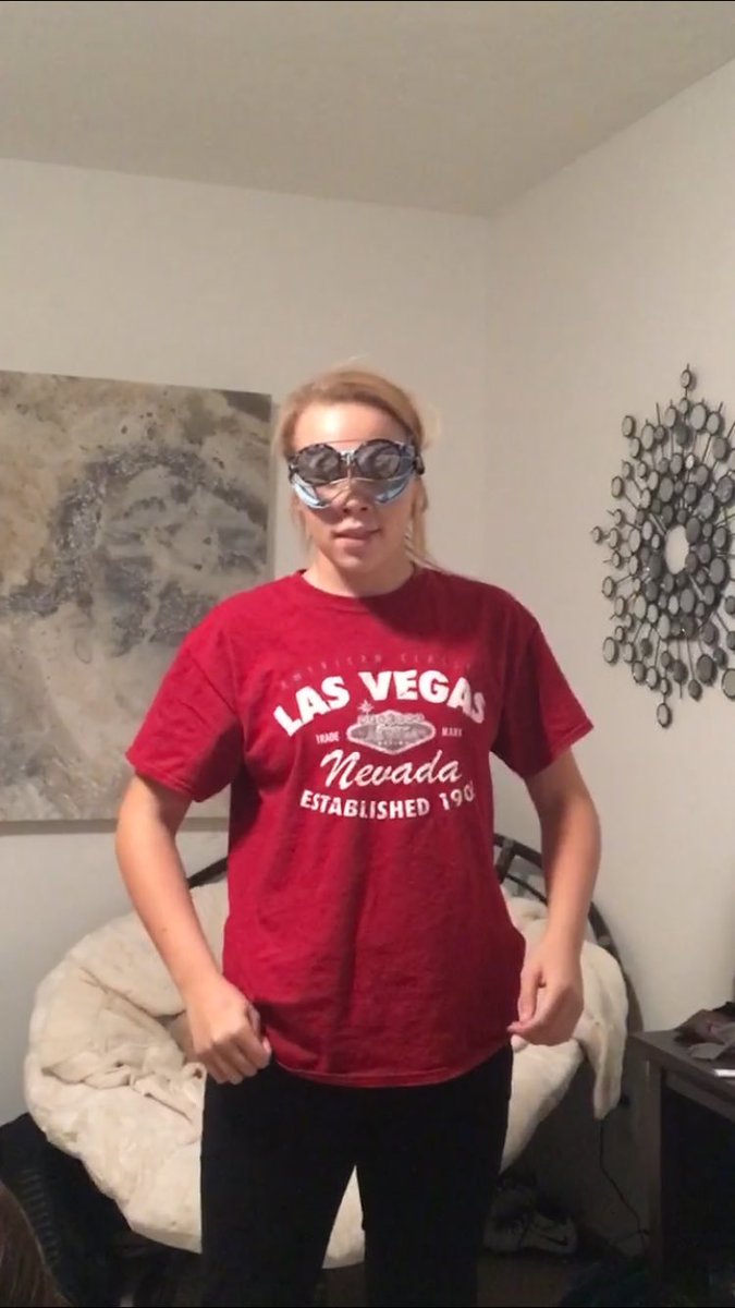 t_holla15's tweet photo. HBD danoobis thank you for all the laughs love uuuu!! Enjoy 17:) @denayaposton_ https://t.co/en3P04glRn