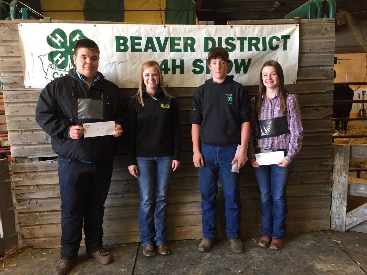 BRILTD's tweet photo. Best wishes to the Viking, Holden, and Tofield 4H Clubs as they head into their sale tonight at 7:00PM in Holden! #4H #hardworkingkids #VikingAB #HoldenAB #TofieldAB https://t.co/wZon7GDsTY