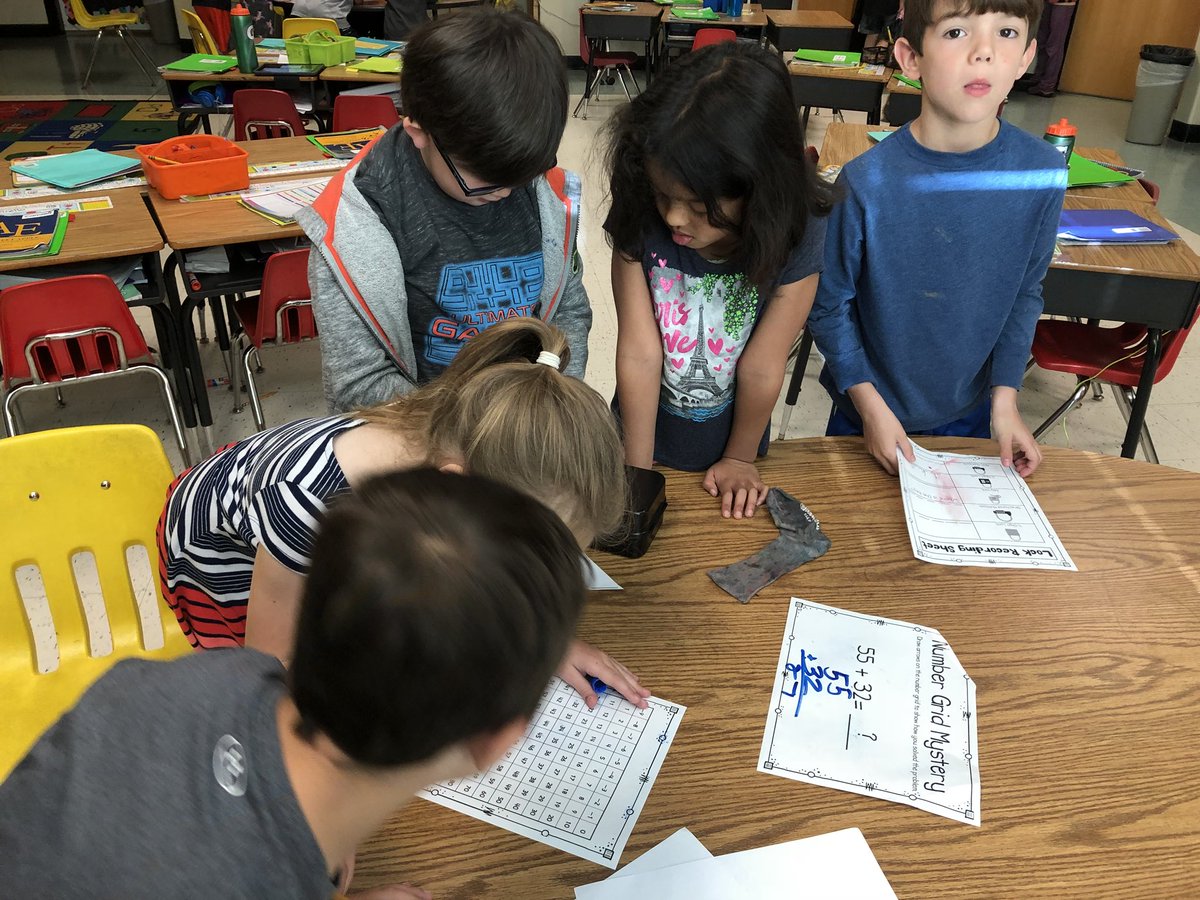 rawls5's tweet photo. I was very impressed with my Math class today and how they worked together! They were so nice to each other and took turns. #saekind #KindnessMatters @SweetAppleES https://t.co/eeVDRT9wis