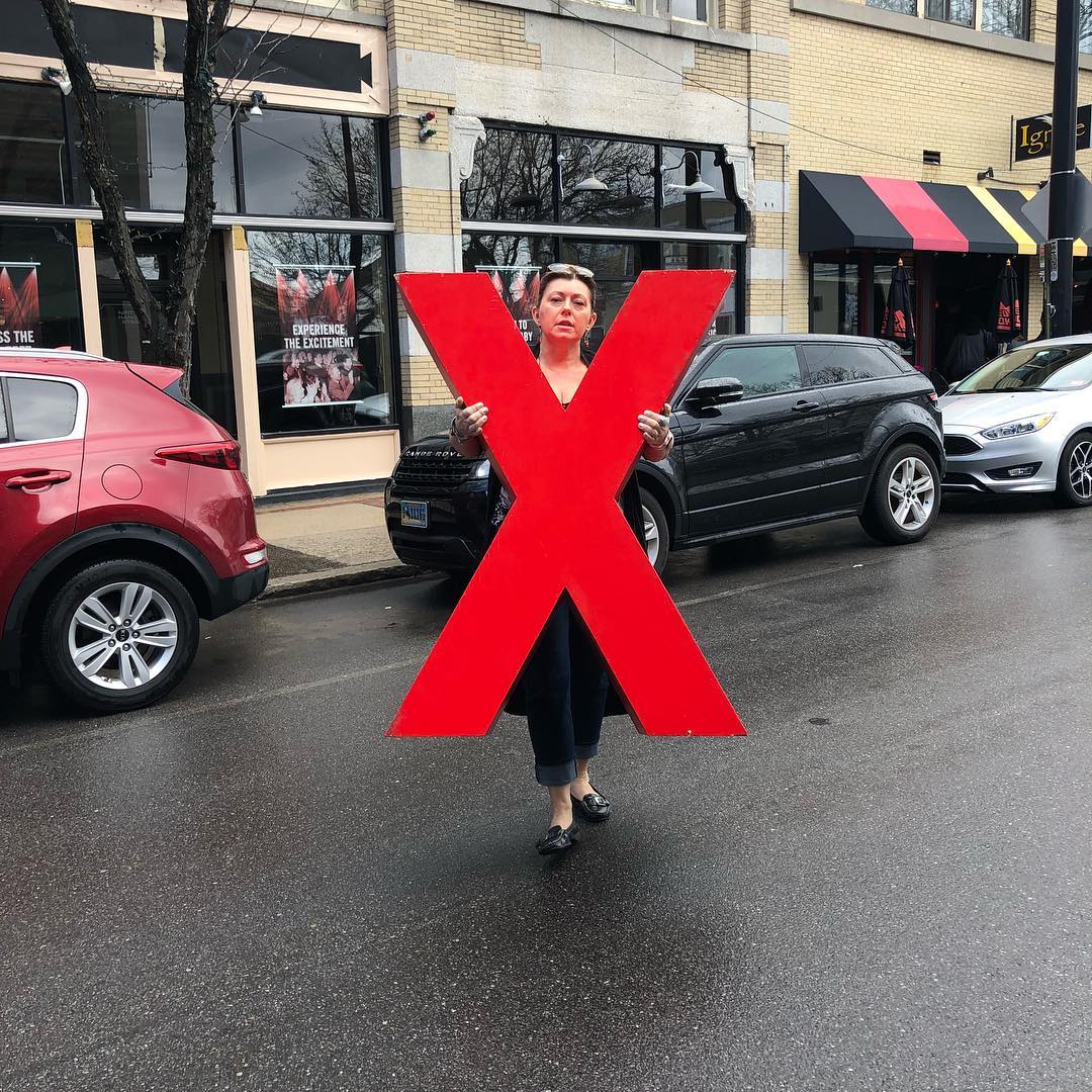 JupiterHallNH's tweet photo. What is happening with the @tedxamoskeag BIG X logo on Hanover Street?
.
.
.
#luvMHT #TED #TEDxAM #TEDxAmoskeagMillyard #TEDxAmoskeag #TEDx2018 #TEDxAM2018 #TEDxAmoskeagMillyardSalon #Immigration #conversation #salon #MHT #Community #HanoverStreet #JupiterHall #ShareYourStory https://t.co/hmi5sTL6f7