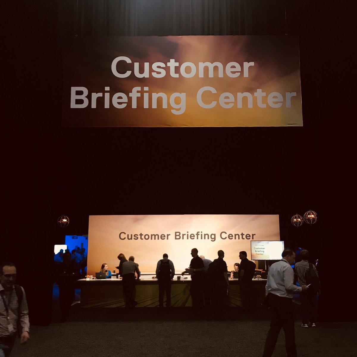 Hundreds of Customer conversations this week at #DellTechWorld #DellTechnologiesWorld #DelltechEBC #DellEMCEBC We’re MAKING IT REAL!!!