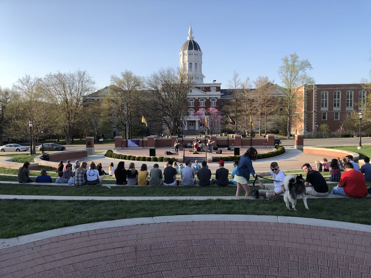 MizzouBYX's tweet photo. A huge thank you to everyone that came out to our Island Party, Friday! Special shout out to our musical acts, Isaac Prior, Burnt Toest, and Grady Frazier too. We’re blessed year in and out for the fellowship and positive atmosphere this event provides! https://t.co/4v07GpPTpe