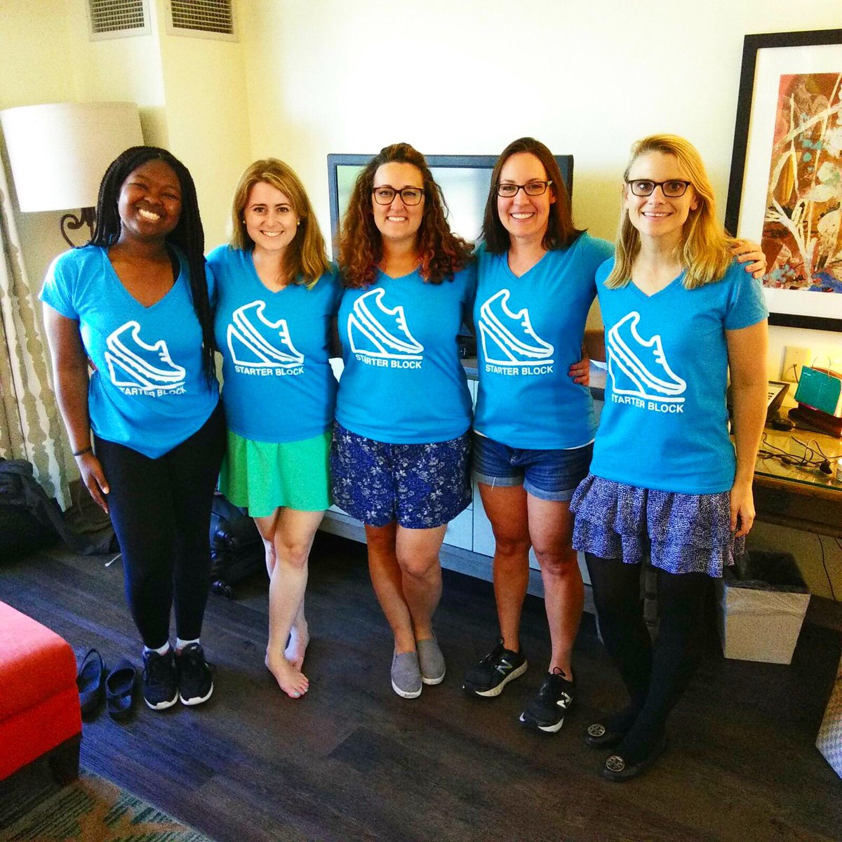 GoodStephV's tweet image. Getting ready to pitch with @Starter_Block @StartupBusWIB @Keloid17 @dramatic_deja @edm629 @juliafar @GoodStephV @Amanda_Cavaleri #starterblock #startupBus #cryptocurrencies @TheStartupBus