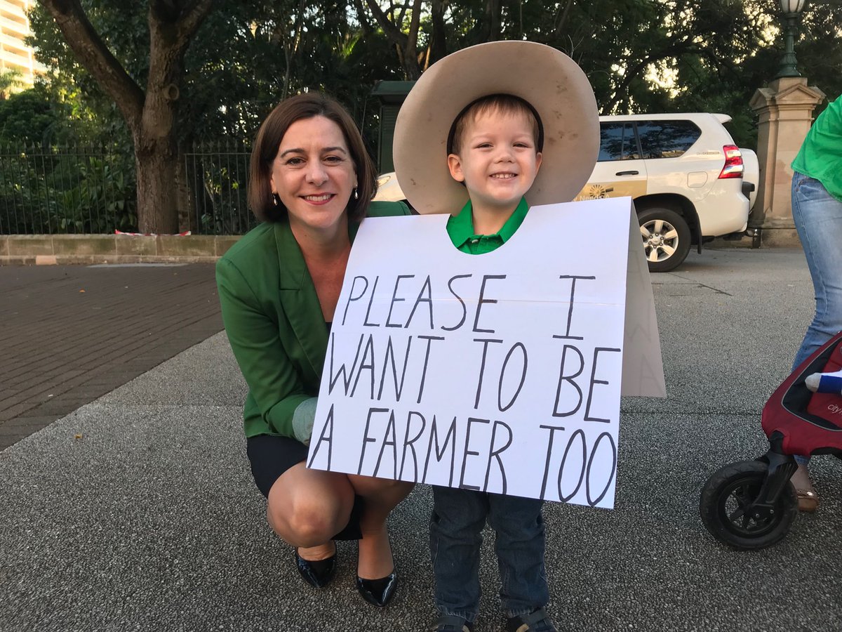 Henry and I are ready to fight for Farmers, are you? Come down to this morning’s rally <a href="/8/">.</a>.15am in front of Parliament #fairlaws4farmers #qldpol #auspol