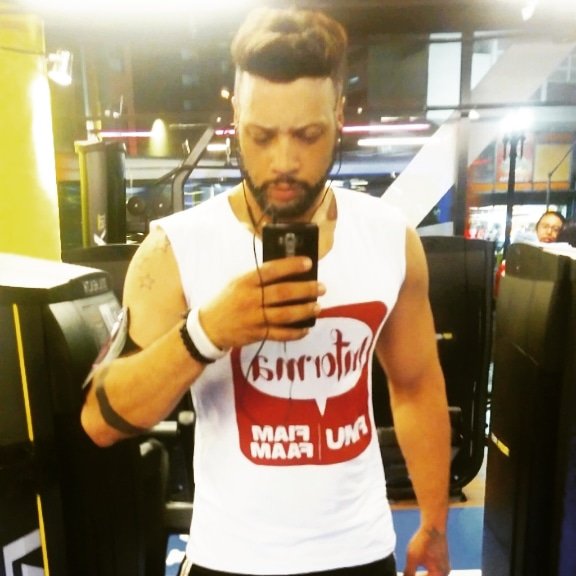ProfNishik's tweet photo. Hey man. How's it going? #foco #men #musclegay #muscle #gym #picoftheday #photooftheday #fotos #fotododia #cutie #boys #gaybrasil #gayfollow #maromba #academia #bbb19  #love #happy #twitter  #man4man #boys #followback #sdv #photo #monday #cutie #fashion #smile https://t.co/xgjJbPckuE