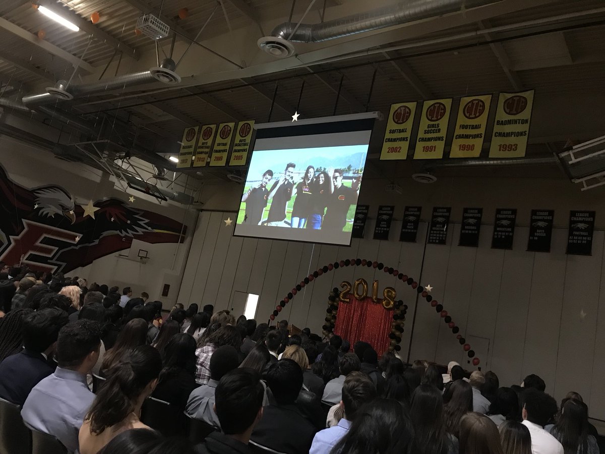 CerezFam's tweet photo. Class of 2018 Senior Awards! https://t.co/3i2nmTSsh3