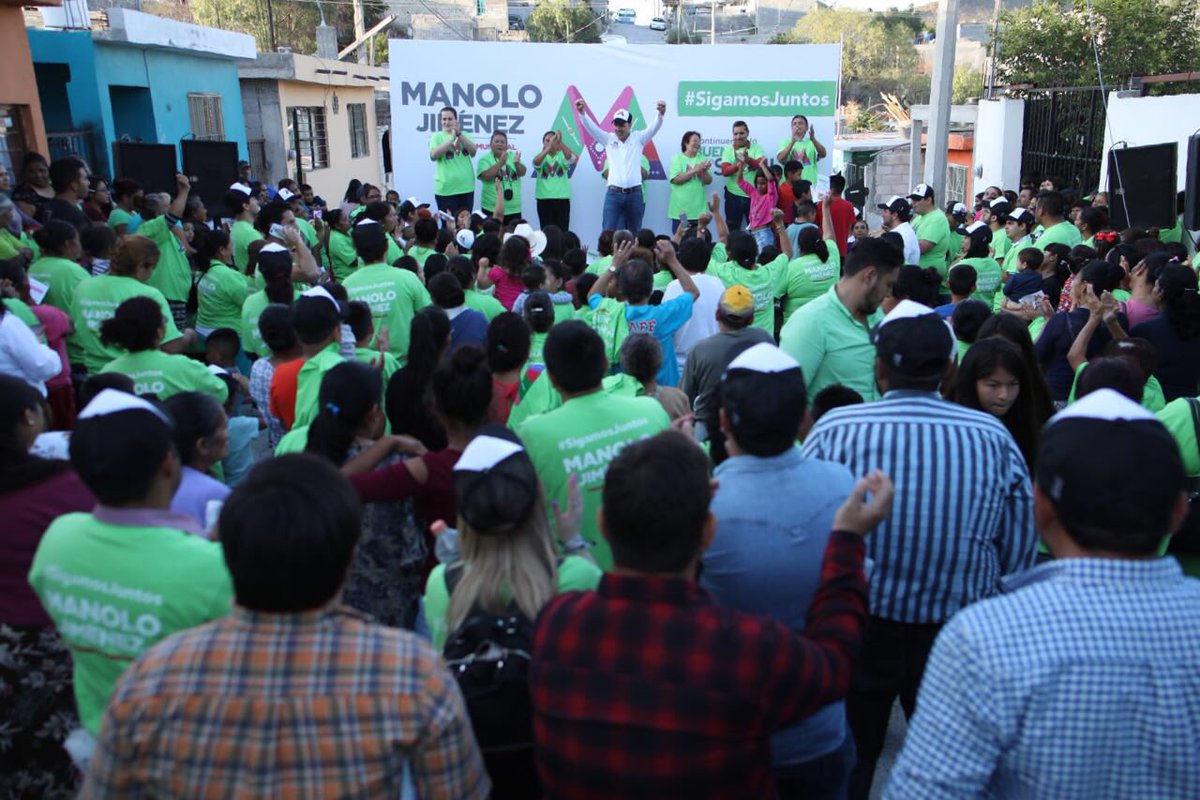 manolojim's tweet photo. Día 2. ¡Si Dios y la Gente con nosotros... Quien contra nosotros! Seguimos en esta causa junto a miles de saltillenses construyendo un gran proyecto por Saltillo. ¡Llevemos a nuestro municipio al siguiente nivel! #SigamosJuntos https://t.co/9Vk8Lb5Rw2