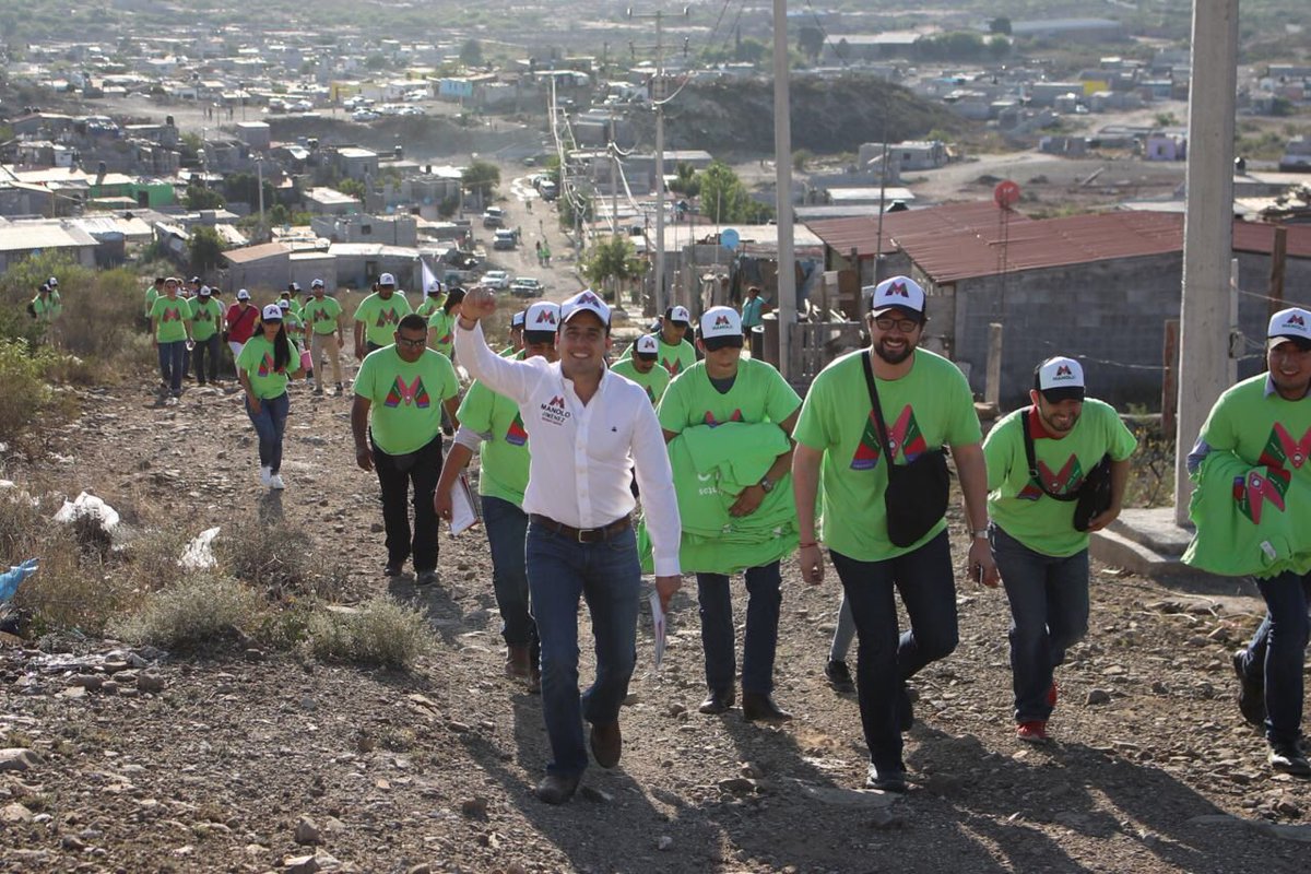 manolojim's tweet photo. Día 2. ¡Si Dios y la Gente con nosotros... Quien contra nosotros! Seguimos en esta causa junto a miles de saltillenses construyendo un gran proyecto por Saltillo. ¡Llevemos a nuestro municipio al siguiente nivel! #SigamosJuntos https://t.co/9Vk8Lb5Rw2