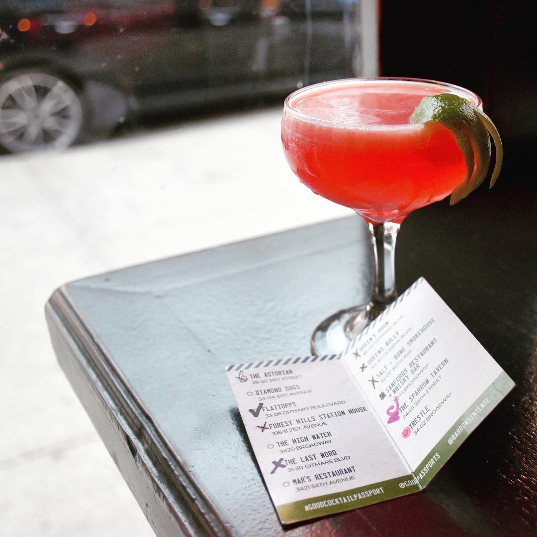 barrowsintense's tweet photo. There’s only 2 weeks left to redeem your #GoodCocktailPassport, so make sure to stop by Trestle for the Strawberry Mule-tini made with Barrow’s #INTENSEginger, @ThreeOlives #Vodka, lime juice, strawberries, and ginger beer! @GoodPassports @BoozeMenus https://t.co/QlL7V7UjWd