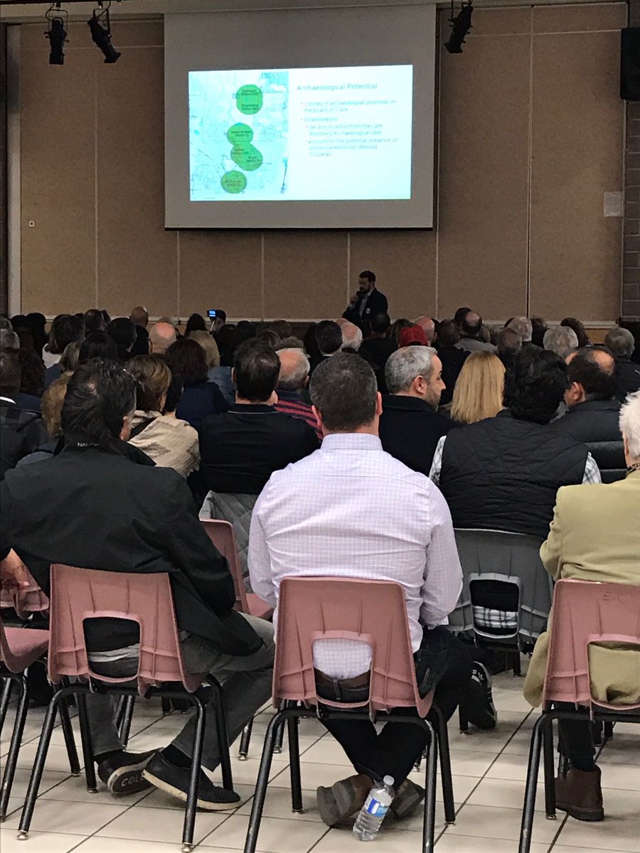 StevenDelDuca's tweet photo. While @fordnation promises to pave the Greenbelt, hundreds of #Woodbridge residents showed up & were clear: we must #KeepVaughanGreen. I stand with @KVaughanGreen. #OnYourSide #onpoli
https://t.co/4g0zIFykUW https://t.co/oz2F86uM6t
