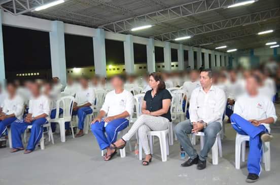 IurdAlagoas's tweet photo. https://t.co/nZIlqo5xLi  
  
  Os reeducando do Centro ressocializados de Maceió, tiveram a oportunidade de assistir o filme Nada a Perder- Contra tudo. Por todos dentro da unidade de ressocialização. https://t.co/xKgyqakEZ2