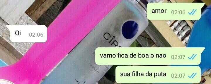 caiocozta's tweet photo. Como tratar sua namorada: https://t.co/ASxOAPSxU3
