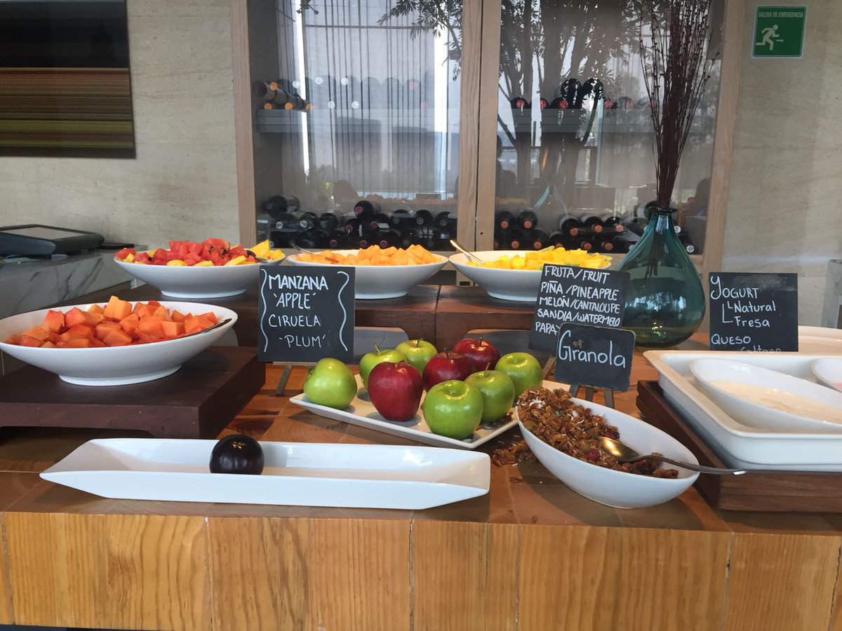 Gracias <a href="/WestinSantaFe/">The Westin Santa Fe</a> por todo el apoyo para llevar a cabo #SoyCorredoraTrainings con la atleta Isabel Vélez ¡son los mejores aliados para los corredores!