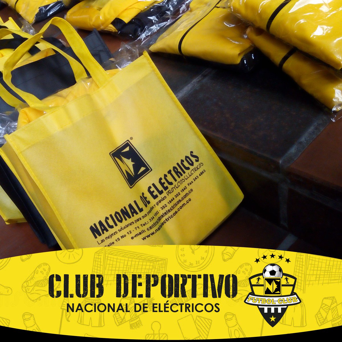 NalElectricosCD's tweet photo. Entrega de los uniformes a nuestros jugadores

#FamiliasCDNE
#ClubdeportivoNAL
#tetraCampeon https://t.co/781SL1x1VJ