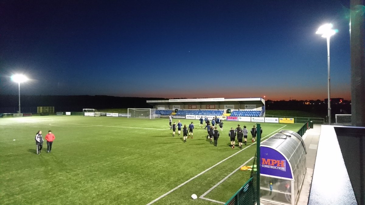 WUSportDept's tweet photo. Huge thanks to @airbusacademy for allowing our @GlyndwrUni BSc Football students to use the U15 & U16 players this evening for their practical assessment #TheoryBasedPractice #myWGU https://t.co/x2UiyzUm3m