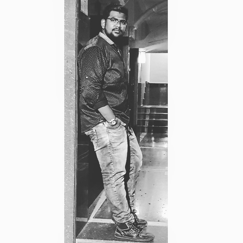 Nash96_official's tweet photo. Don't define your world in #Black and #White because there is so much hiding amongst the shades of #grey...
#black #White #shadesofgrey https://t.co/uI4UjTdPd3