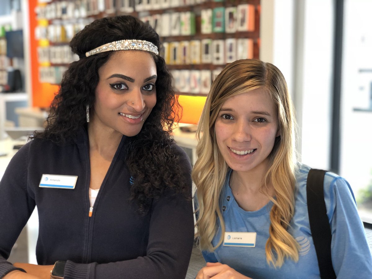 DentonStore's tweet photo. It’s Small Business Week and the DENTON STORE came to play!!! Amanda (L) with 3 CRUs and Lismarie (R) with 4 CRUs today! #WeAreNTXDynasty #POWERcentral @CentralRgnVoice @NTX_Execute https://t.co/D1wWEciPZm