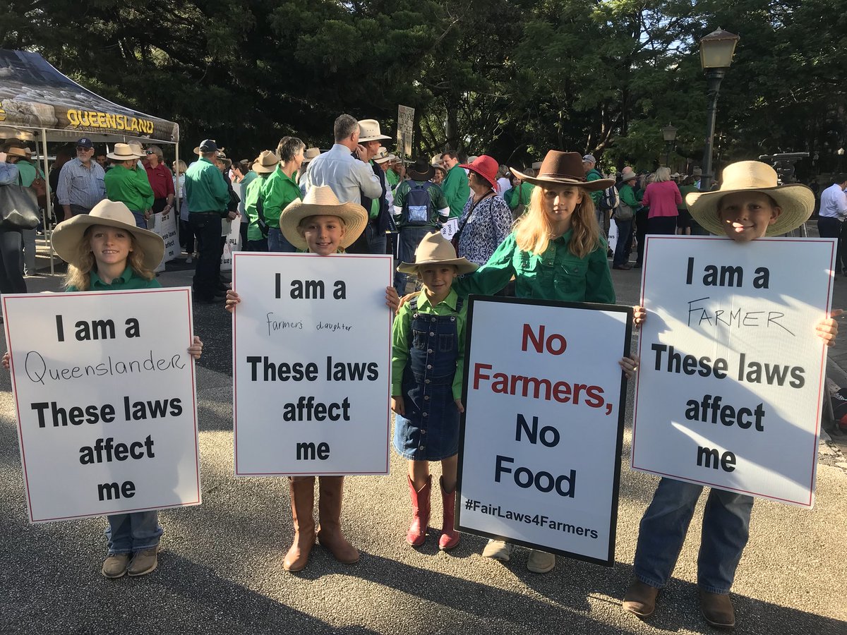 Down at QLD Parliment House this morning, standing with our farmers and the further generation of farmers #YourFoodOurFuture #FairLaws4Farmers