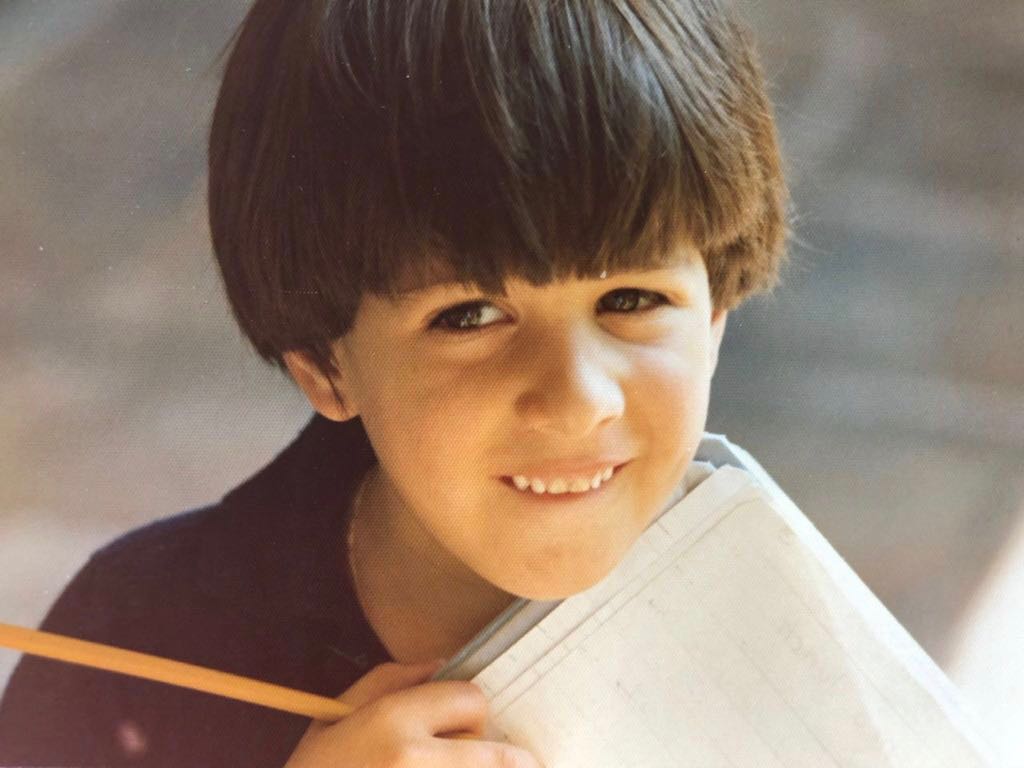 JoseAMeadeK's tweet photo. Las niñas y niños de México son el activo más valioso de nuestro presente y la fuerza del futuro. Con casi 40 millones de niños y adolescentes mexicanos, el reto de protegerlos no es menor. Les comparto mi columna hoy en @elsolde_mexico #DíadelaNiñayelNiño https://t.co/1G0yn5Y4jE https://t.co/oZGGrKU5ru