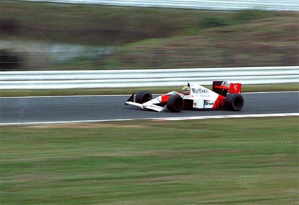 seza-chan on Twitter: "5月1日はアイルトンセナの命日。あれからずいぶん経ったのに岡山のF1翌日に貰ったサインはいつまで