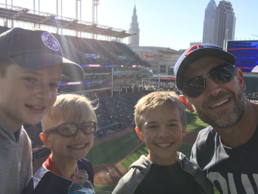RyanDobro's tweet photo. #tribetown https://t.co/hhmpzZdLD6