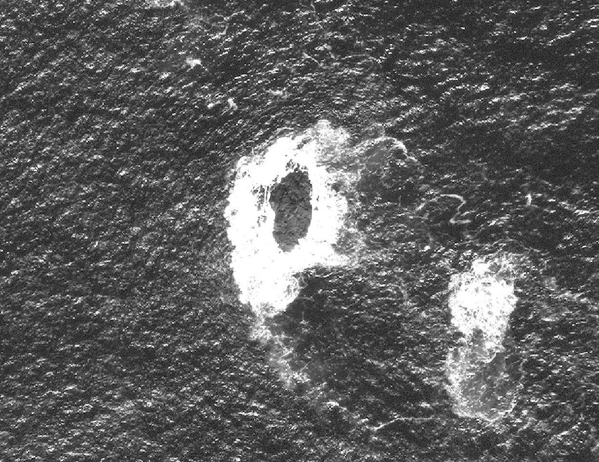 OrndorffChris's tweet photo. First discovered in 1976 in #Landsat 1 imagery and named after the sensor that helped discover it #LandsatIsland has never been mapped since the only human visit ended in almost becoming polar bear lunch. Now @DigitalGlobe satellites can provide detail on this tiny island. https://t.co/2SuLpoMz9c
