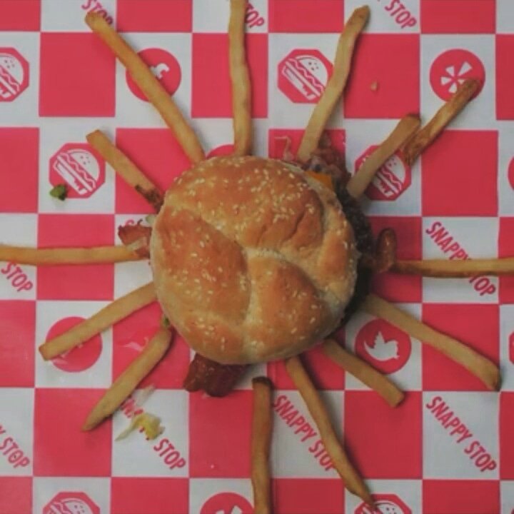 SnappyStop's tweet photo. What comes after April (snow) showers?
Snappy Burger sunshines!! ☀☀

#snappystop #fastfood #rochmn https://t.co/Myrr3C127y