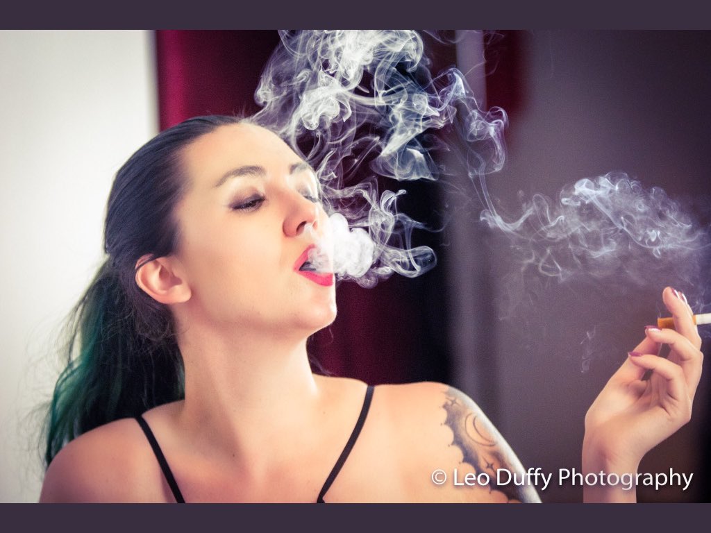 LeoDuffyPhoto's tweet photo. @Goddess_Sombra photoshoot https://t.co/wUwCzK6KQq