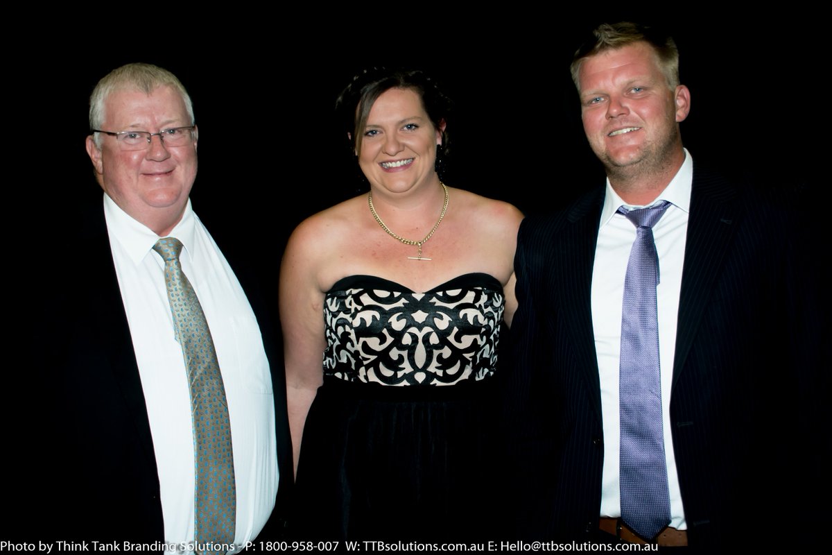 HardingMartinCA's tweet image. Our Director, Neil, continues to support our local charities and recently attended the @ipswichhospice Jacaranda Dinner with son Ben and Ben’s partner Kayla. Neil was the highest bidder for a round of golf with a celebrity football player. Can't wait for the pics. #HardingMartin