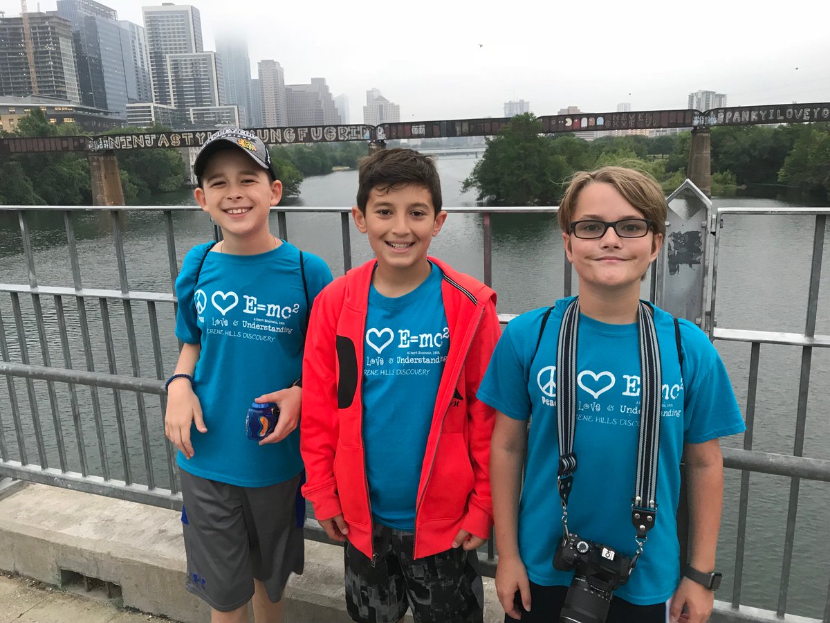 LT_teach's tweet photo. The kids will sleep well tonight! #5miles #Austinlibrary #ACL #stevierayvaughn #Dellmedicalschool #toyjoy #Whotel https://t.co/42mMGpM8u3