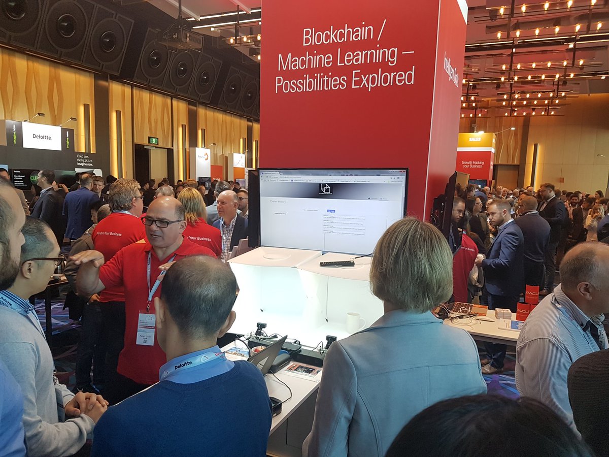FrancoUcci's tweet photo. #Blockchain #MachineLearning  #CloudWorld #Sydney with Patrick https://t.co/6D6BlRFULe