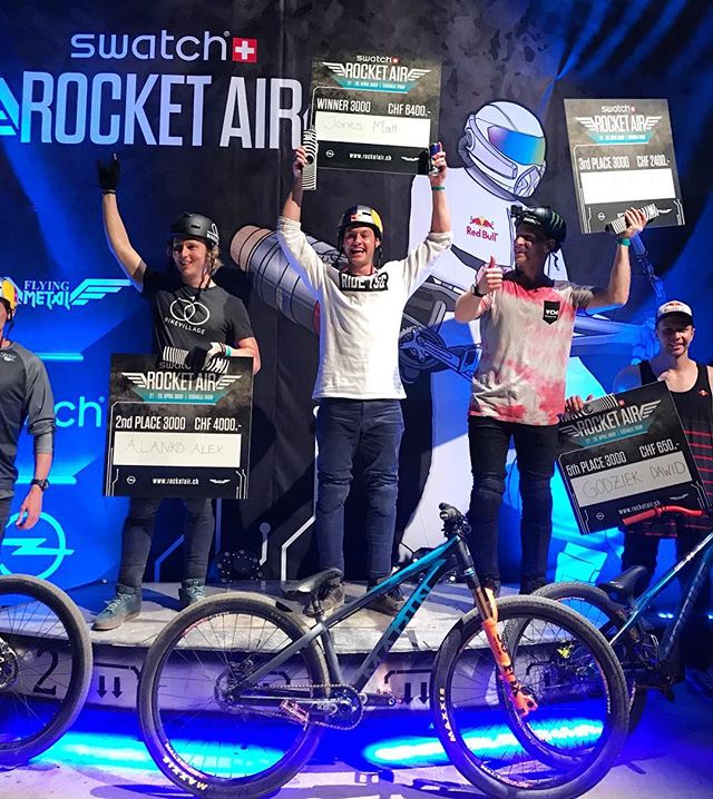 raceface604's tweet photo. Congrats to for taking the win at last weekends @swatchrocketair aboard his Sixc crank equipped @marinbikes Alcatraz!! // #podiumlife #Sixc #CinchNation #rfteam https://t.co/zpTcjskJ01