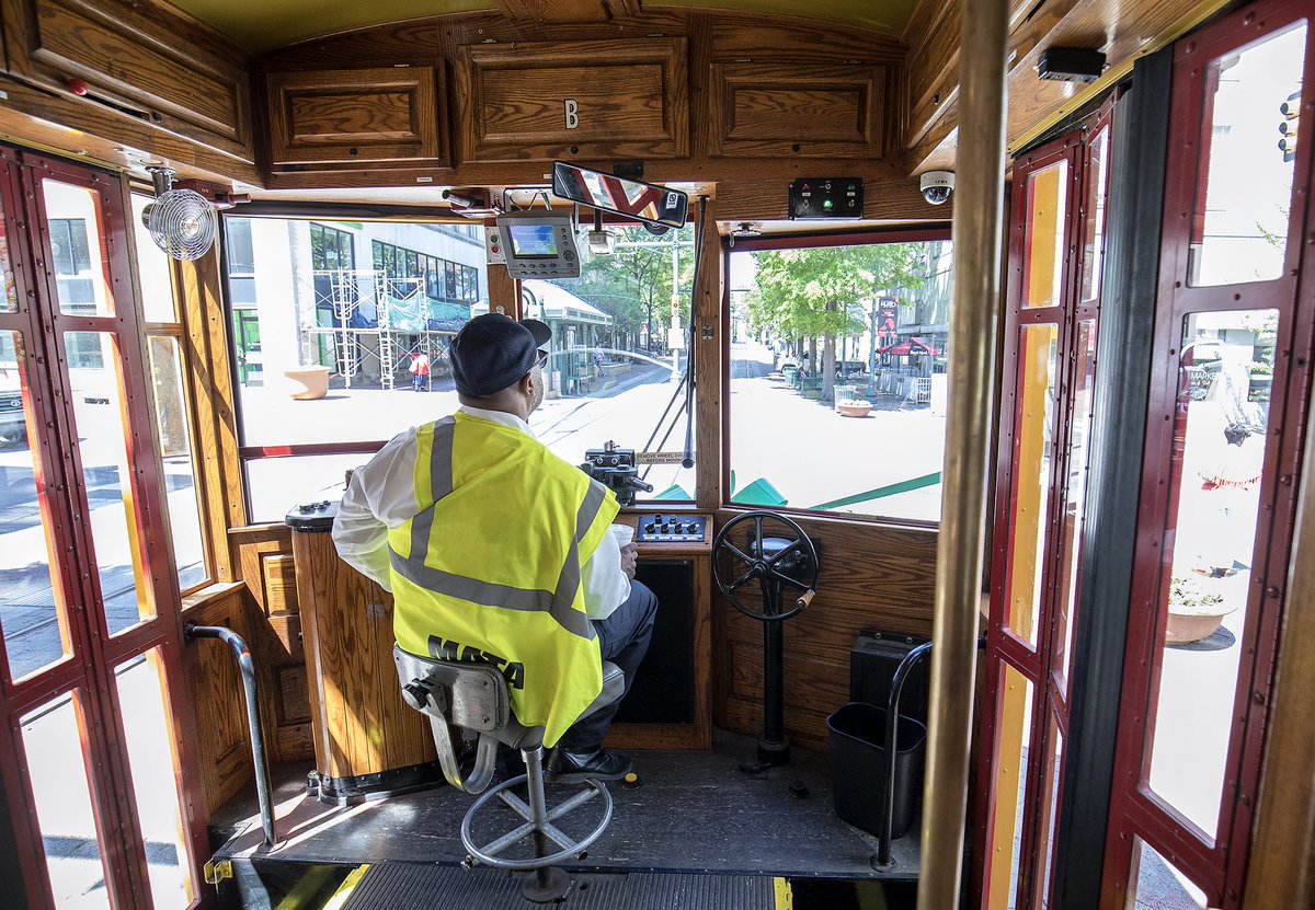 The electric trolleys began running again Monday on Main Street in Downtown #Memphis, after being gone since 2014 for safety upgrades.
#memphistrolley @DowntownMemphis @MemphisTravel #trolleycars #electrictrolley #streetcar
