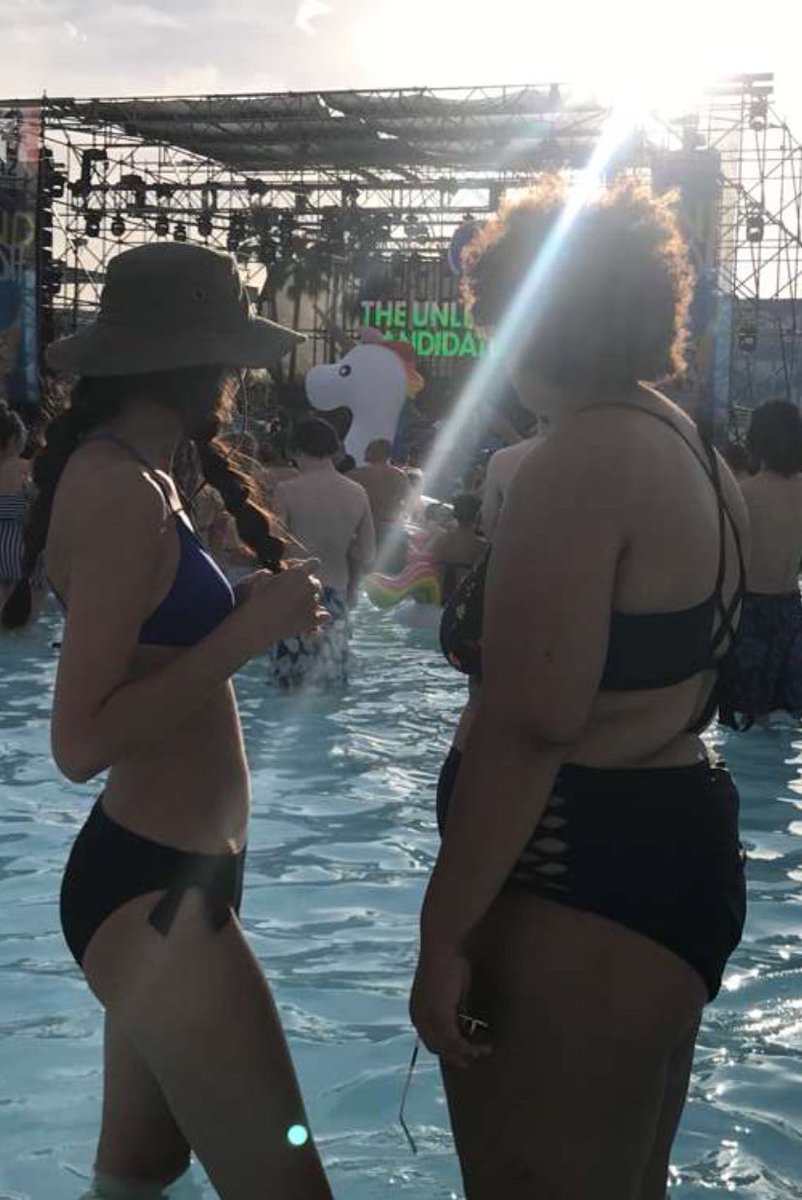 peepawincrocs's tweet photo. Best weekend ever??? Best weekend ever. #BandSplash @DREAMERSjoinus https://t.co/iwZvsn4A0E